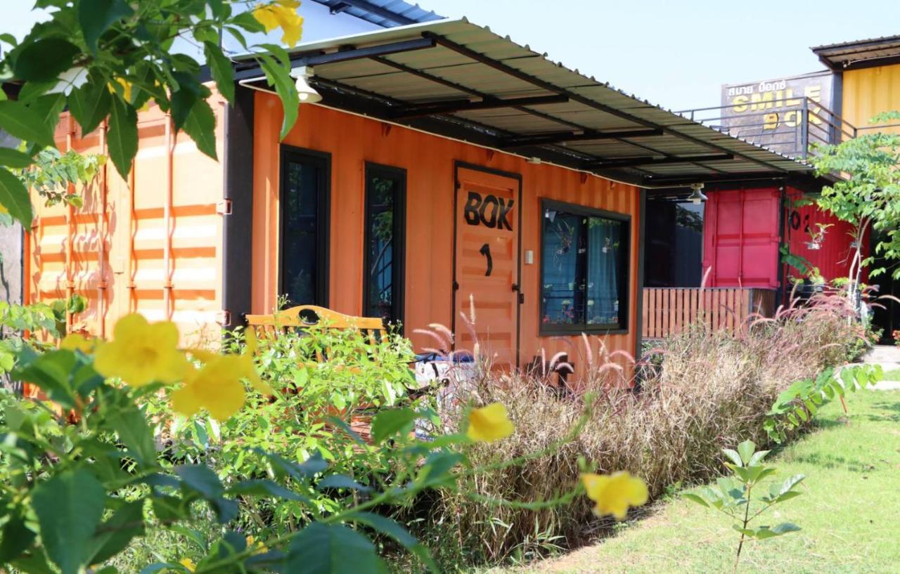 Smile Box Coffee & Resort Nong Hin Экстерьер фото
