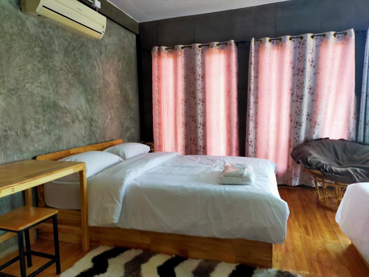 Smile Box Coffee & Resort Nong Hin Экстерьер фото