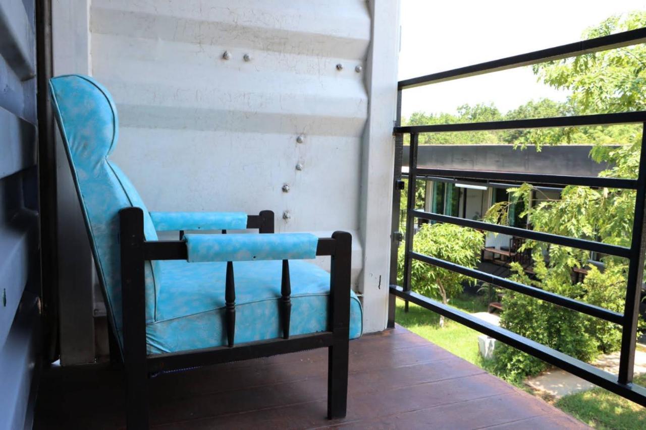 Smile Box Coffee & Resort Nong Hin Экстерьер фото